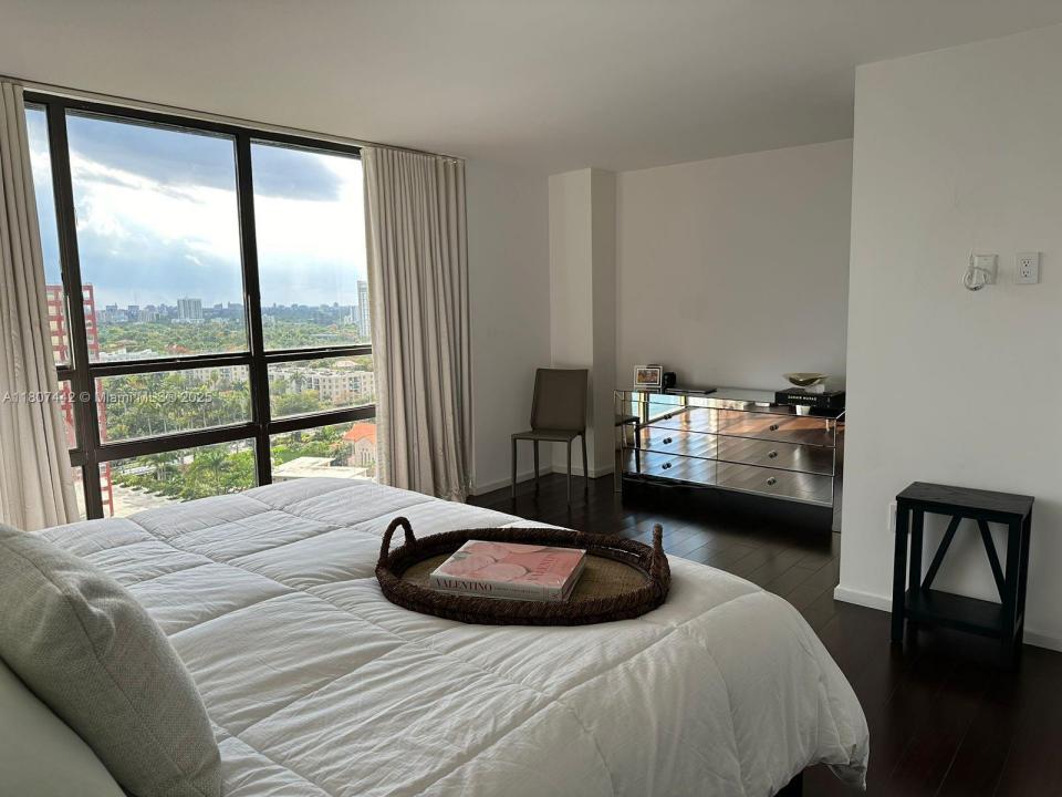 1450 Brickell Bay Dr 1907, Miami, Florida 33131, Amerika Birleşik Devletleri