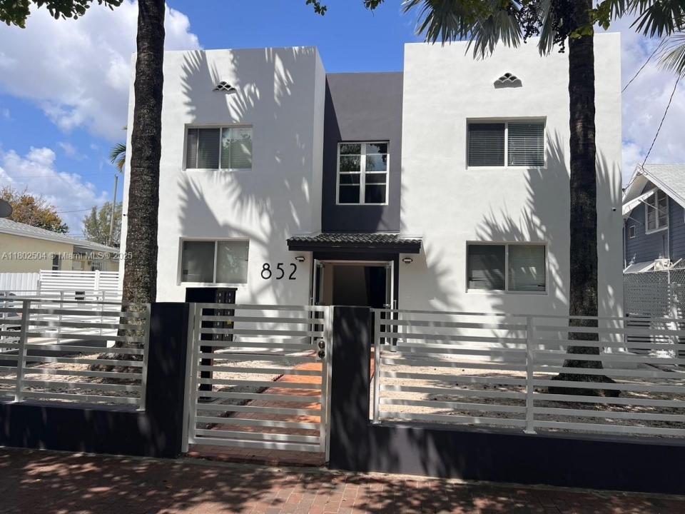 852 SW 13th Ave, Miami, Florida 33135, Amerika Birleşik Devletleri