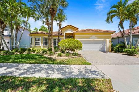 4294 Diamond Ter, Weston, Florida 33331, USA