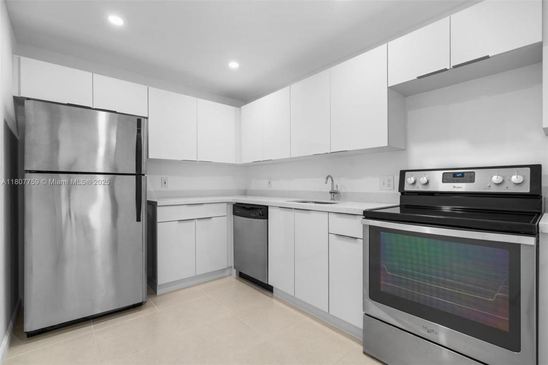 4222 Inverrary Blvd 4211, Lauderhill, Floride 33319, États-Unis