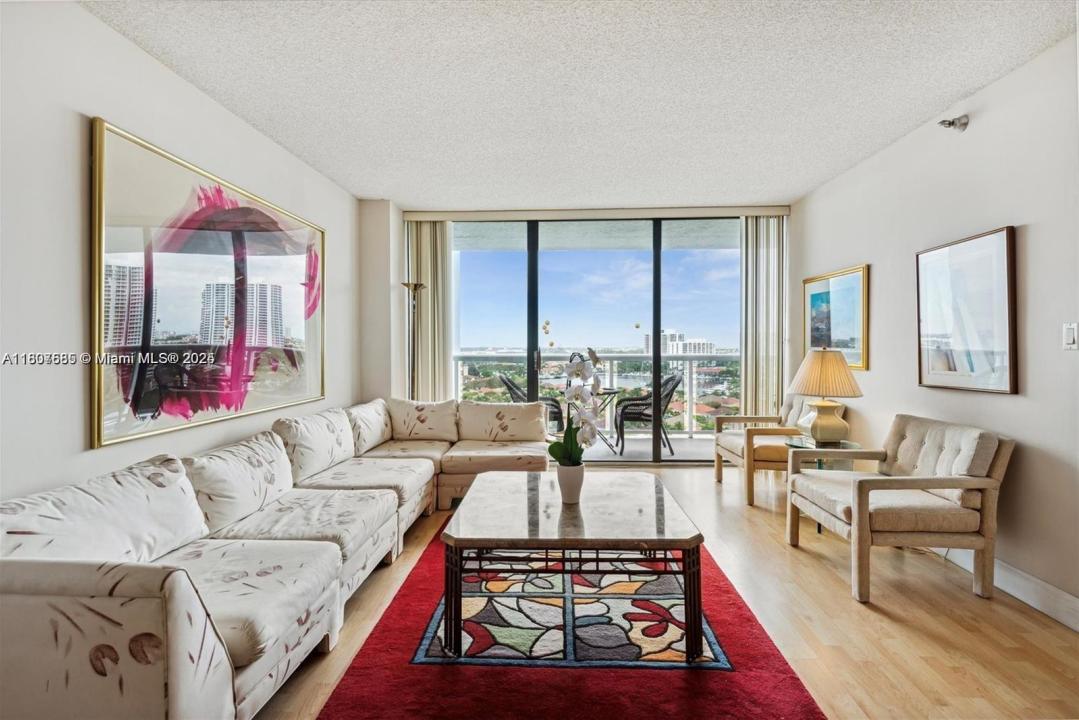 20505 E Country Club Dr 1532, Aventura, 佛羅里達州 33180, 美國
