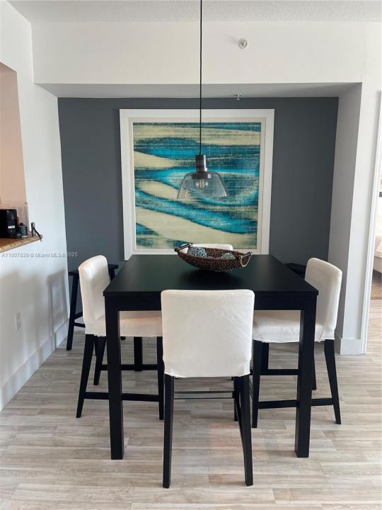 1755 E Hallandale Beach Blvd 2305E, Hallandale Beach, Floryda 33009, USA