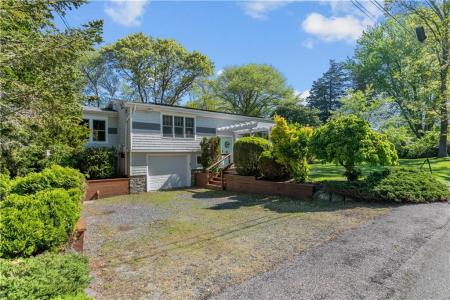 46 Steamboat Street, Jamestown, RI 02835, USA