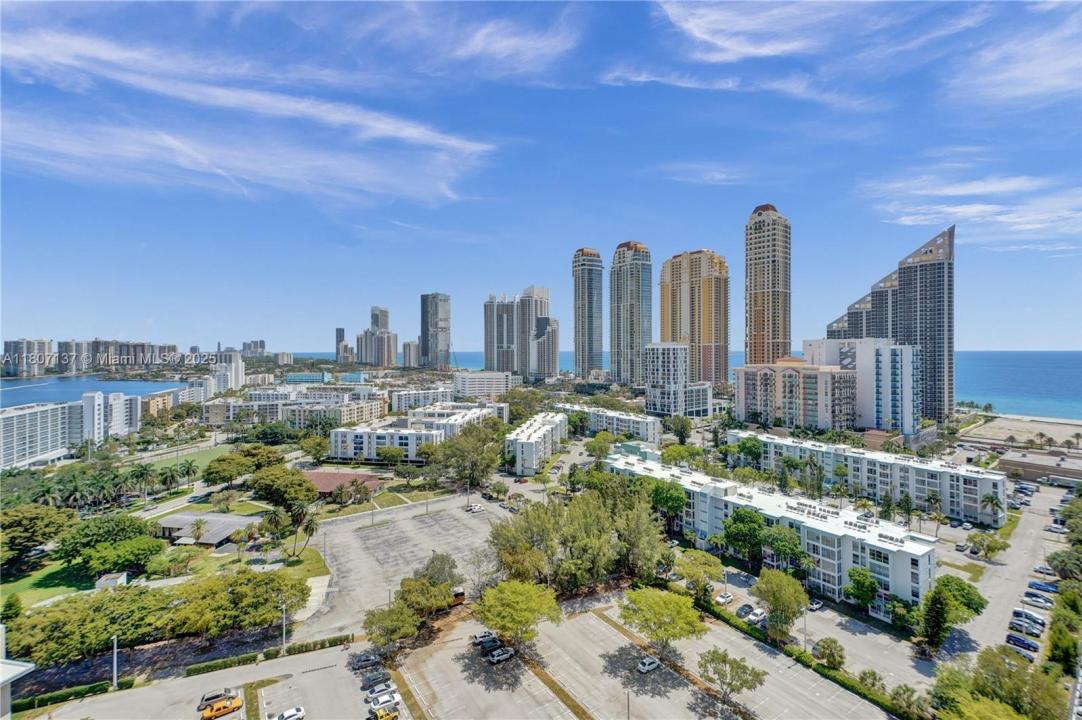 231 174th St 2319, Sunny Isles Beach, Florida 33160, USA