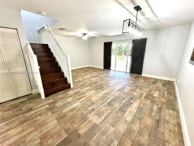 20866 NW 3rd Ln, Pembroke Pines, Florida 33029, USA
