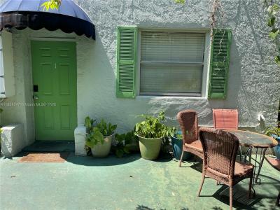 769 NW 10th St 1, Miami, Florida 33136, USA