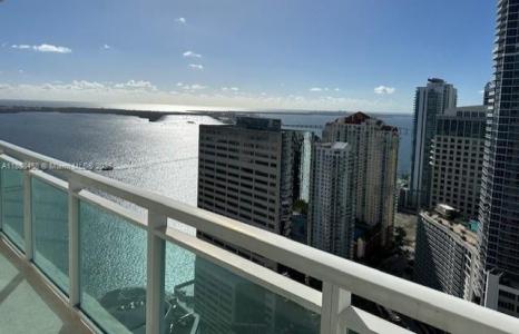 950 Brickell Bay Dr 4007, Miami, Florida 33131, USA