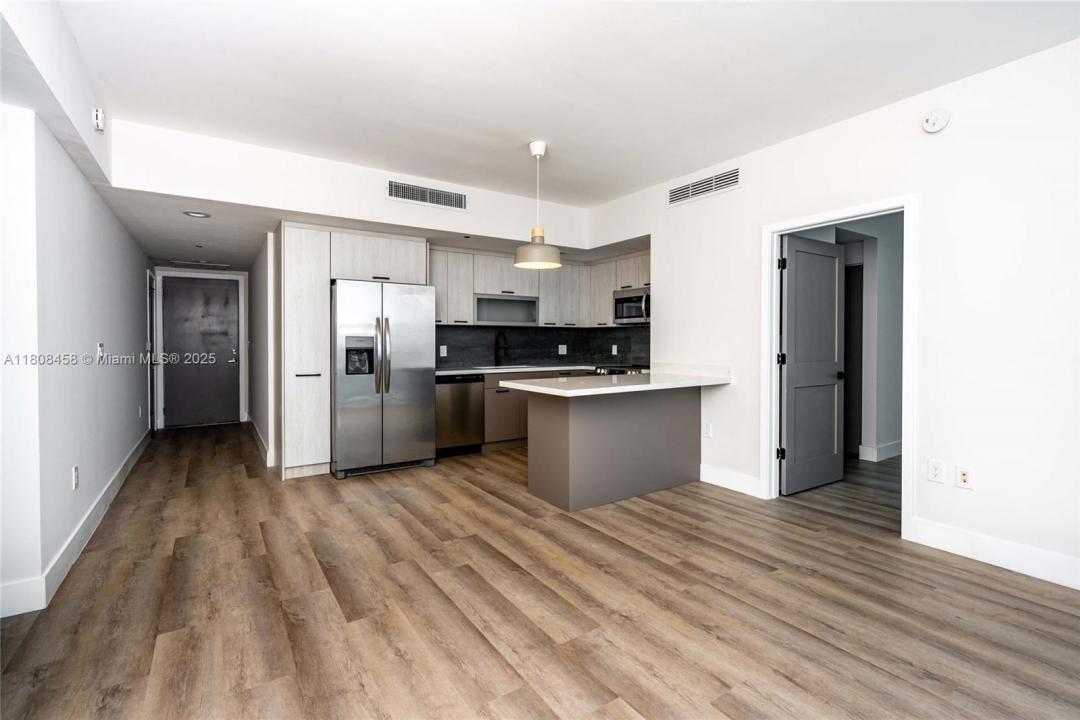950 Brickell Bay Dr 4007, Miami, Florida 33131, Stati Uniti