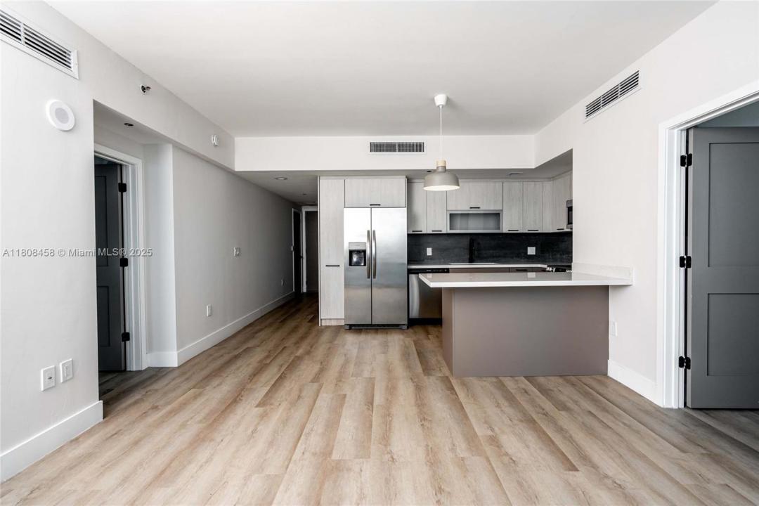 950 Brickell Bay Dr 4007, Miami, Florida 33131, Stati Uniti
