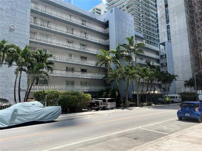 677 NE 24th St 607, Miami, Florida 33137, USA