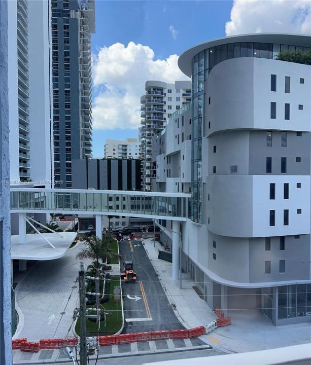 677 NE 24th St 607, Miami, フロリダ 33137, アメリカ合衆国