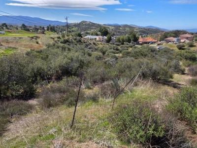 Davenport/Woolsey Way Way, Agua Dulce, California 91390