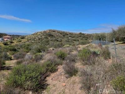 Davenport/Woolsey Way Way, Agua Dulce, California 91390