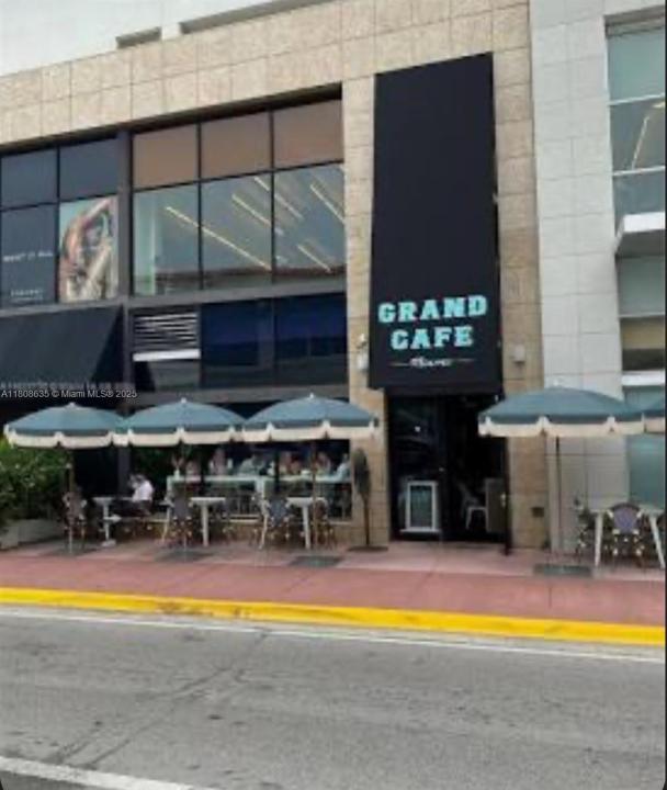 540 Collins Ave, Miami Beach, Florida 33140