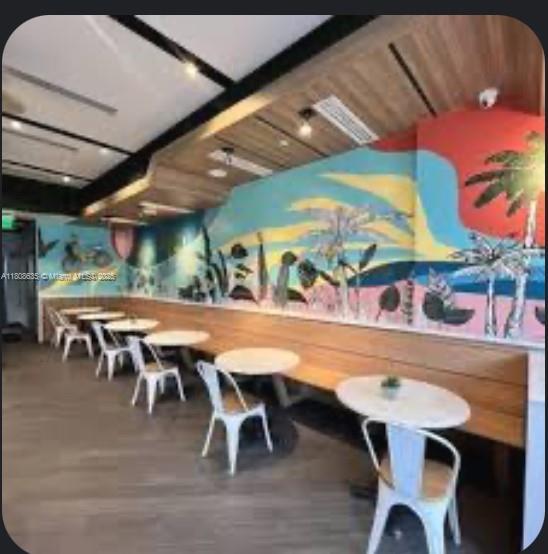 540 Collins Ave, Miami Beach, Florida 33140