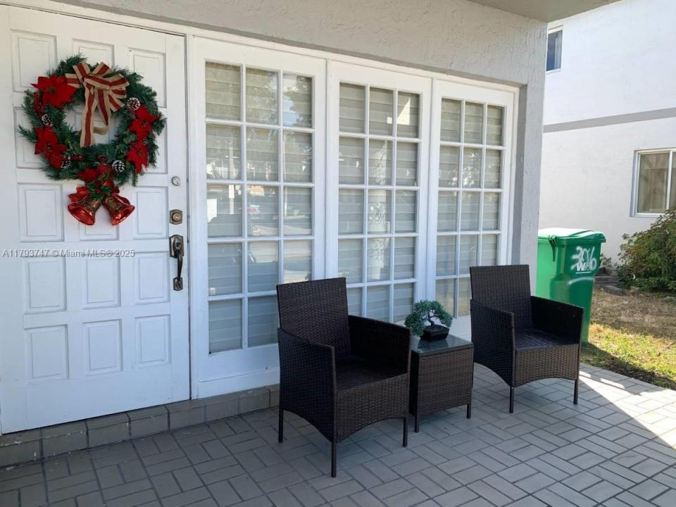 10250 NW 80th Ct 0, Hialeah Gardens, פלורידה 33016, ארצות הברית של אמריקה