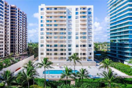 10185 Collins Ave 1204, Bal Harbour, Florida 33154, USA