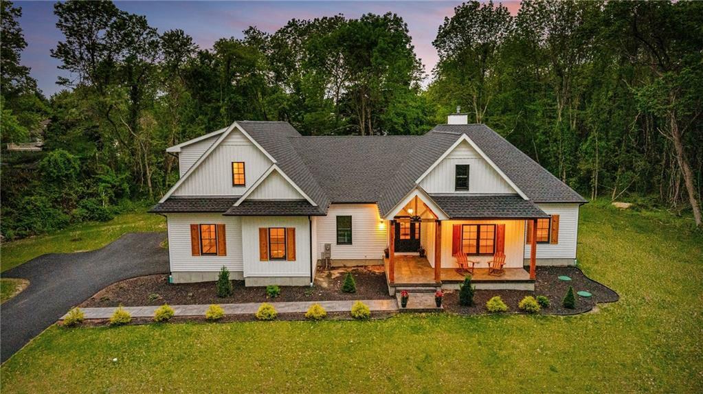1332 South Road, South Kingstown, Rhode Island 02879