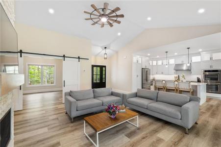 1332 South Road, South Kingstown, Rhode Island 02879
