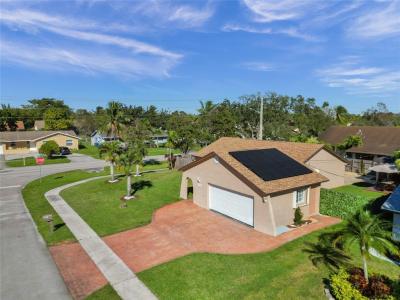 4950 NW 85th Ter, Lauderhill, Florida 33351