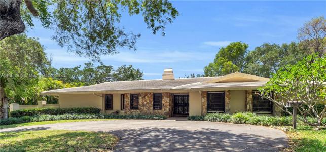 5990 SW 135th Ter, Pinecrest, Florida 33156, USA