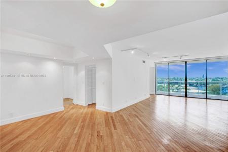 20281 E Country Club Dr 412, Aventura, Florida 33180, USA