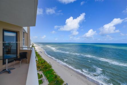 1950 S Ocean Dr 18Q, Hallandale Beach, Florida 33009, USA