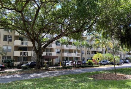 1800 Sans Souci Blvd 119, North Miami, Florida 33181, USA