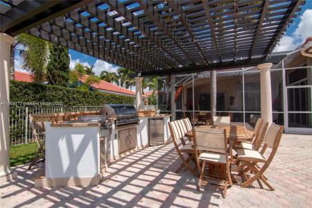 1714 Victoria Pointe --, Weston, Florida 33327, USA