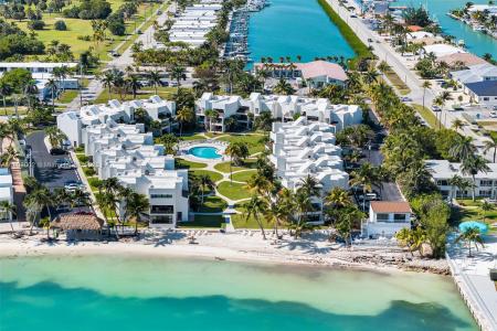 601 W Ocean Dr Dr 411C, Key Colony, Florida 33051, USA
