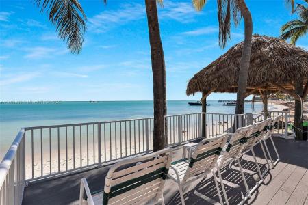 601 W Ocean Dr Dr 411C, Key Colony, Florida 33051, USA