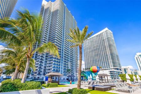 1830 S Ocean Dr 2806, Hallandale Beach, Florida 33009, USA