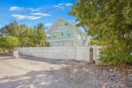 41 Mutiny Pl, Key Largo, Florida 33037, USA