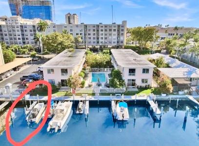 1601 SE 15th St 1B, Fort Lauderdale, Florida 33316, USA