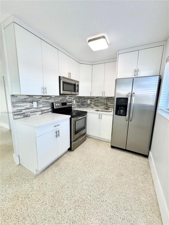 1601 SE 15th St 1B, Fort Lauderdale, Florida 33316