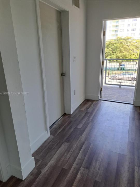 5266 NW 24th Ave A, Miami, Florida 33142, Estados Unidos