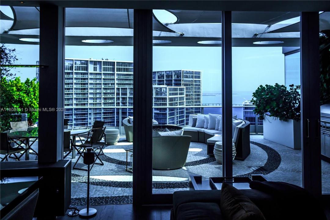 200 Biscayne Boulevard Way PH-5404, Miami, Флорида 33131, Соединенные Штаты