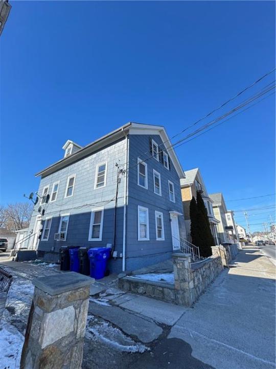 580 Lonsdale Avenue, Central Falls, Rhode Island 02863, Estados Unidos