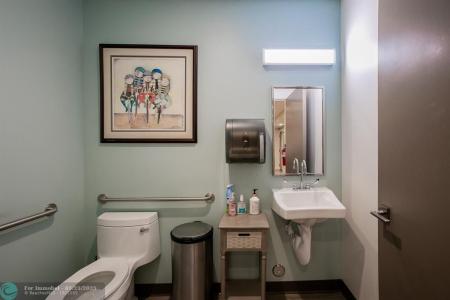 1881 N University Dr 110, Coral Springs, Florida 33071, Stati Uniti