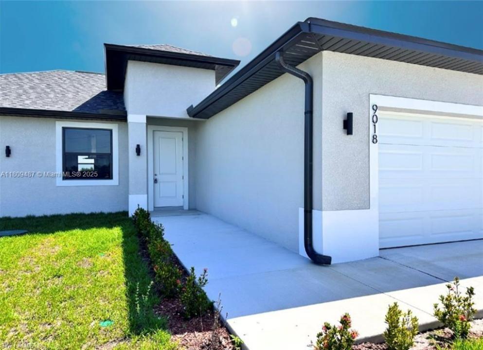9018 W CASTLE CIR, La Belle, 佛罗里达州 33935, 美国