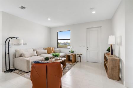 9018 W CASTLE CIR, La Belle, Florida 33935, USA