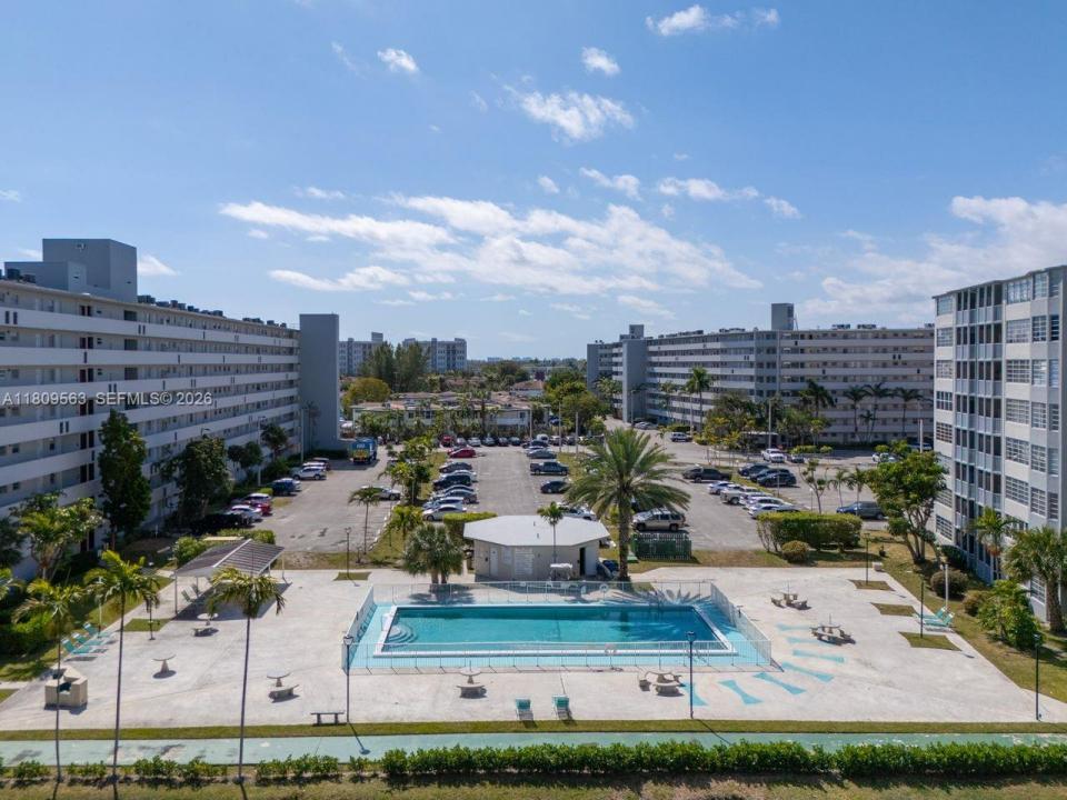 1770 NE 191st St 316-1, Miami, Floride 33179, États-Unis