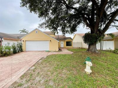 7941 NW 50th St, Lauderhill, Florida 33351, USA