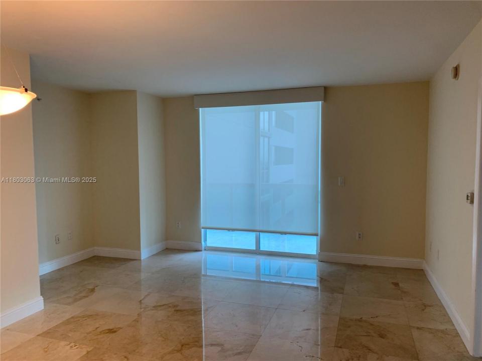 1800 N Bayshore Dr 2802, Miami, פלורידה 33132, ארצות הברית של אמריקה