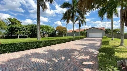 21080 SW 242nd St, Homestead, Florida 33031, USA