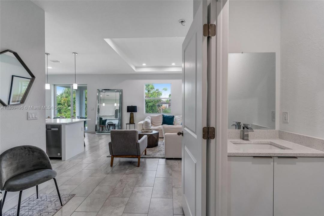5027 S PEACHTREE CIR, La Belle, 佛羅里達州 33935, 美國