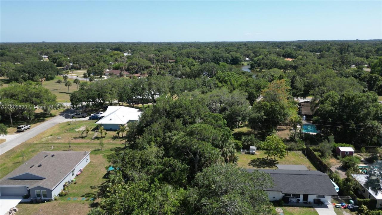 7903 Penny Ln, Fort Pierce, פלורידה 34951, ארצות הברית של אמריקה 