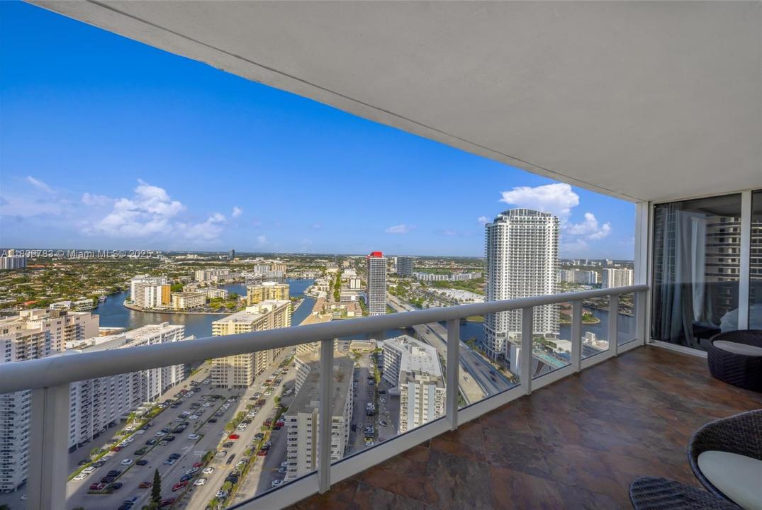 1800 S Ocean Dr 3607, Hallandale Beach, Florida 33009