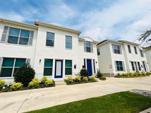 2707 Mccart Avenue, Fort Worth, Texas 76110