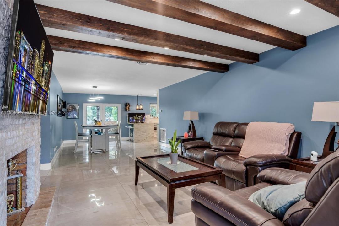 641 SW 50th Ave, Margate, Florida 33068
